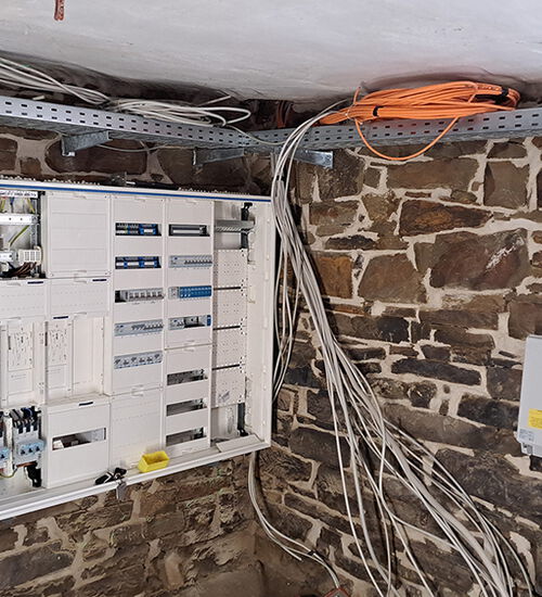 Elektroinstallation in einem Einfamilienhaus